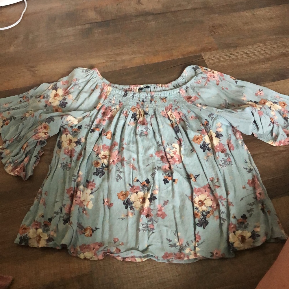 Off the Shoulder blouse